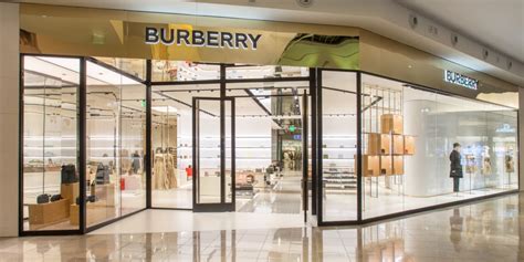 burberry at the mall of millenia|millenia store directory.